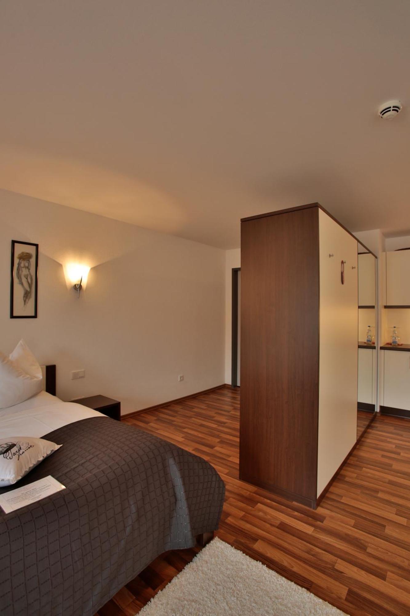 Gangkofen Hotel Am Marktplatz חדר תמונה