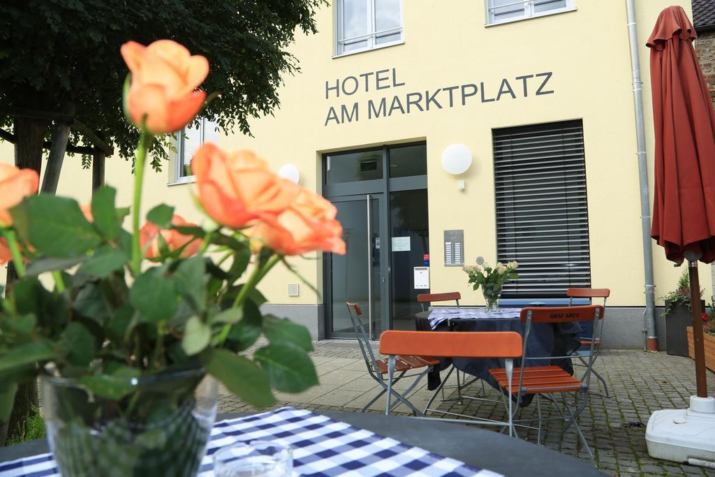 Gangkofen Hotel Am Marktplatz מראה חיצוני תמונה